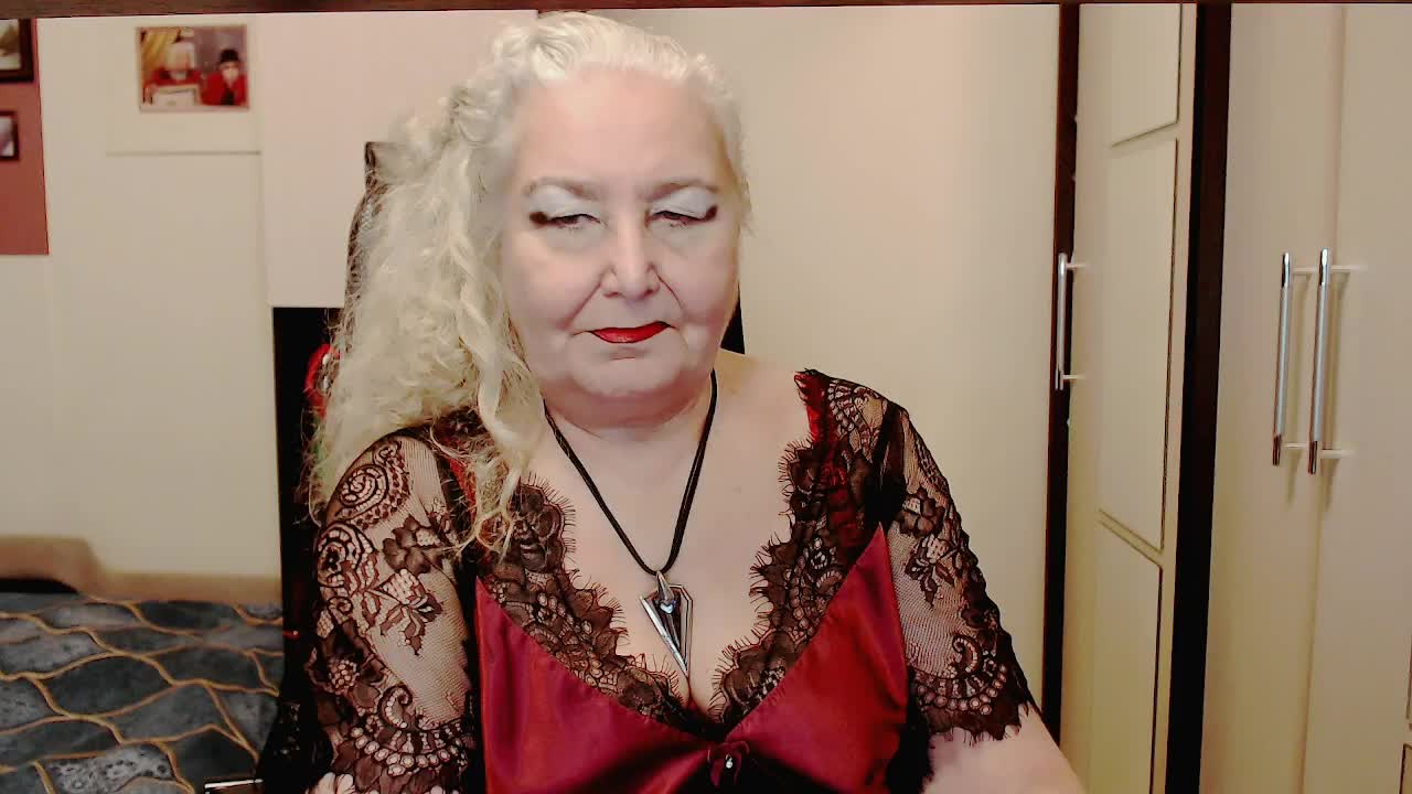 GrannyWants Adult Chat November 25, 2025