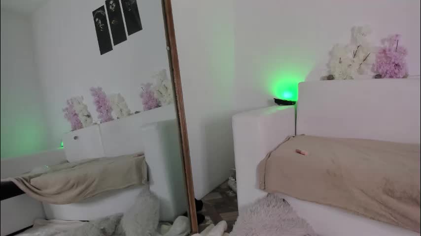 honeykissy Adult Chat November 25, 2025