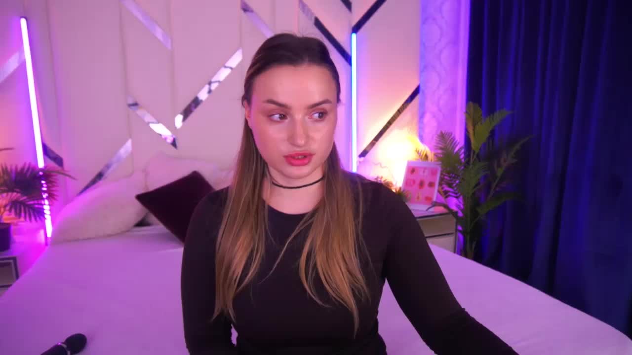 FloraGreys Adult Chat November 25, 2025