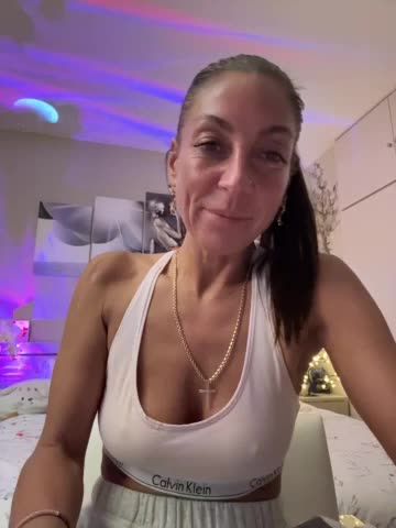 IrinkaGata Adult Chat November 25, 2025