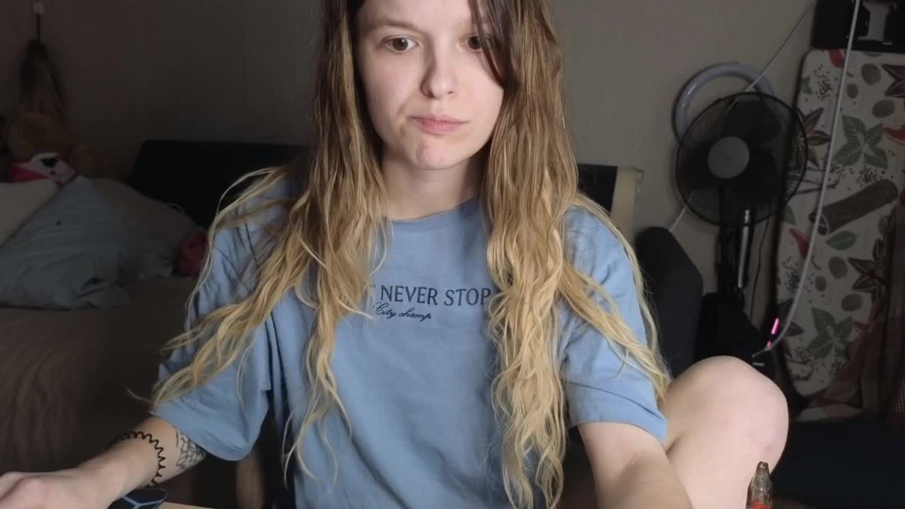 mali- Adult Chat November 25, 2025