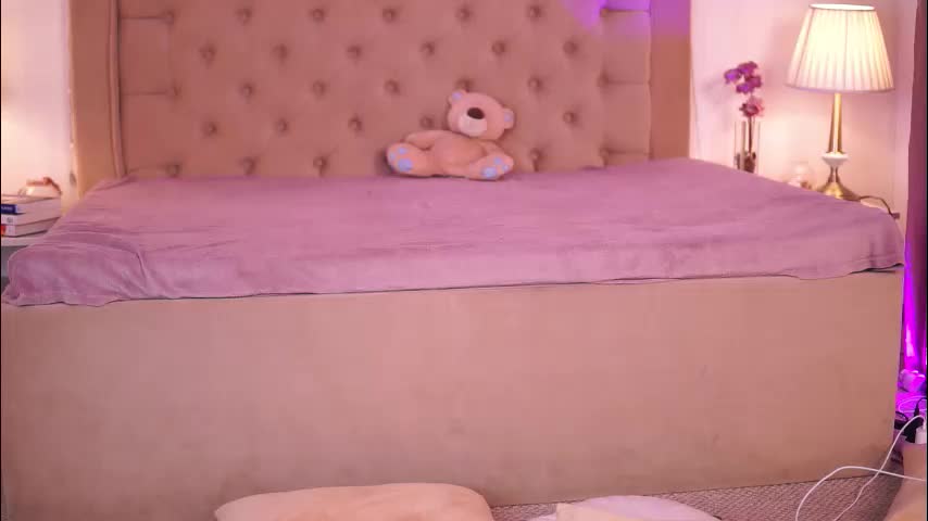 chloeobrilx Adult Chat November 25, 2025