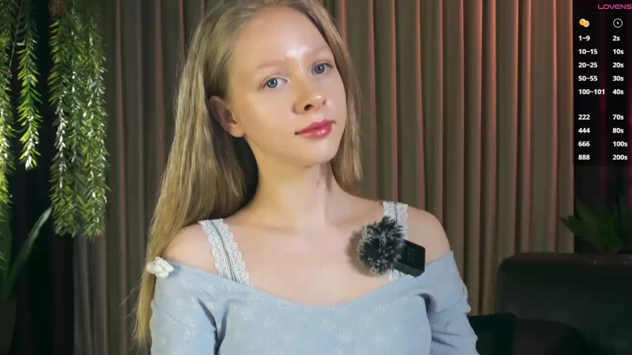 MiaVebes Adult Chat November 25, 2025