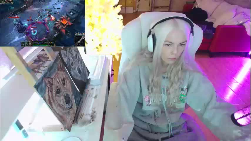 tinykylie Adult Chat November 25, 2025