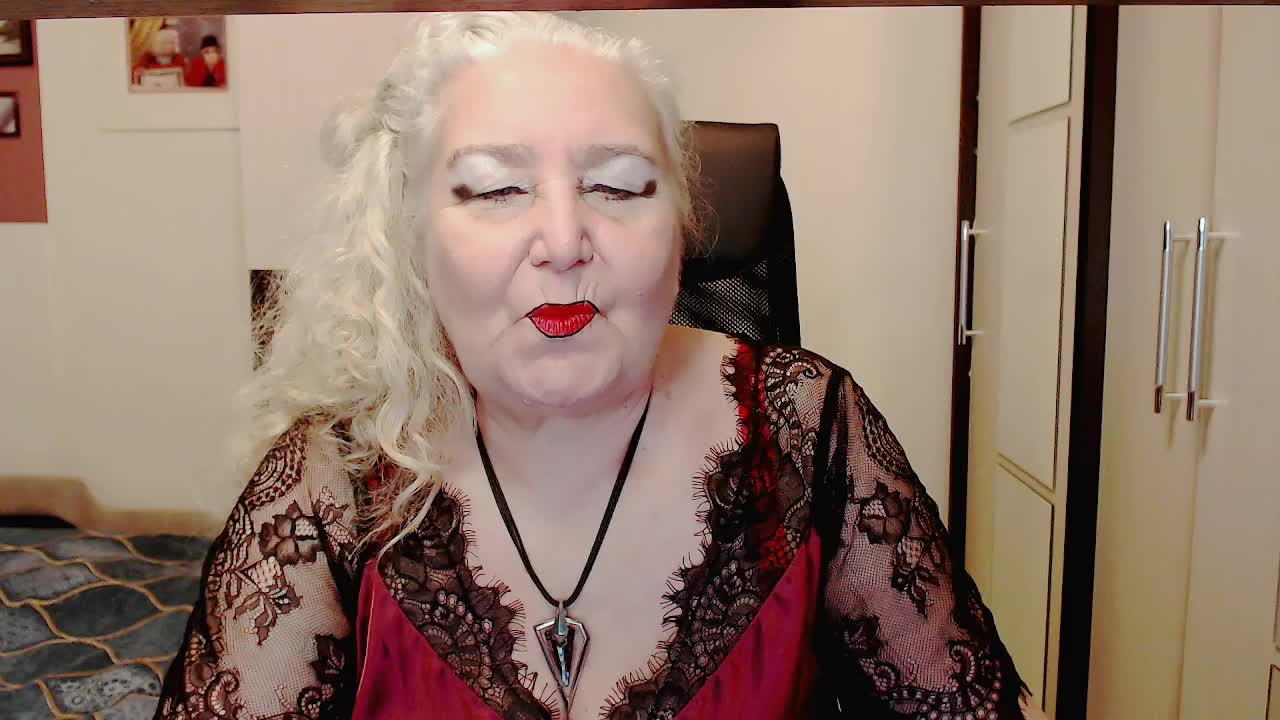 GrannyWants Adult Chat November 25, 2025