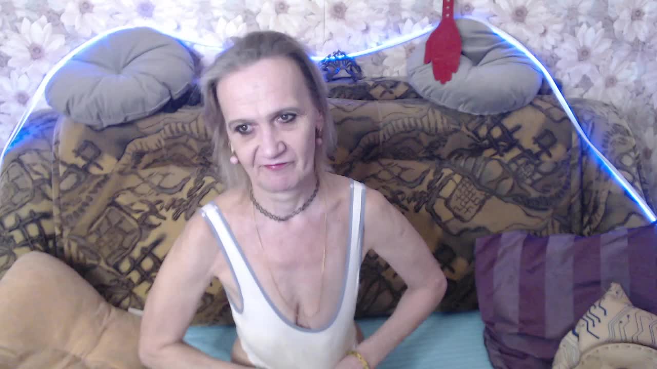 miss-bekker23 Adult Chat November 25, 2025