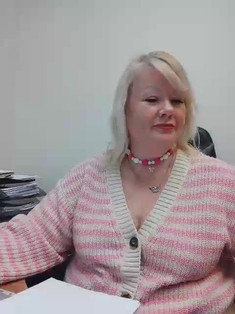 BESTija-1 Adult Chat November 25, 2025