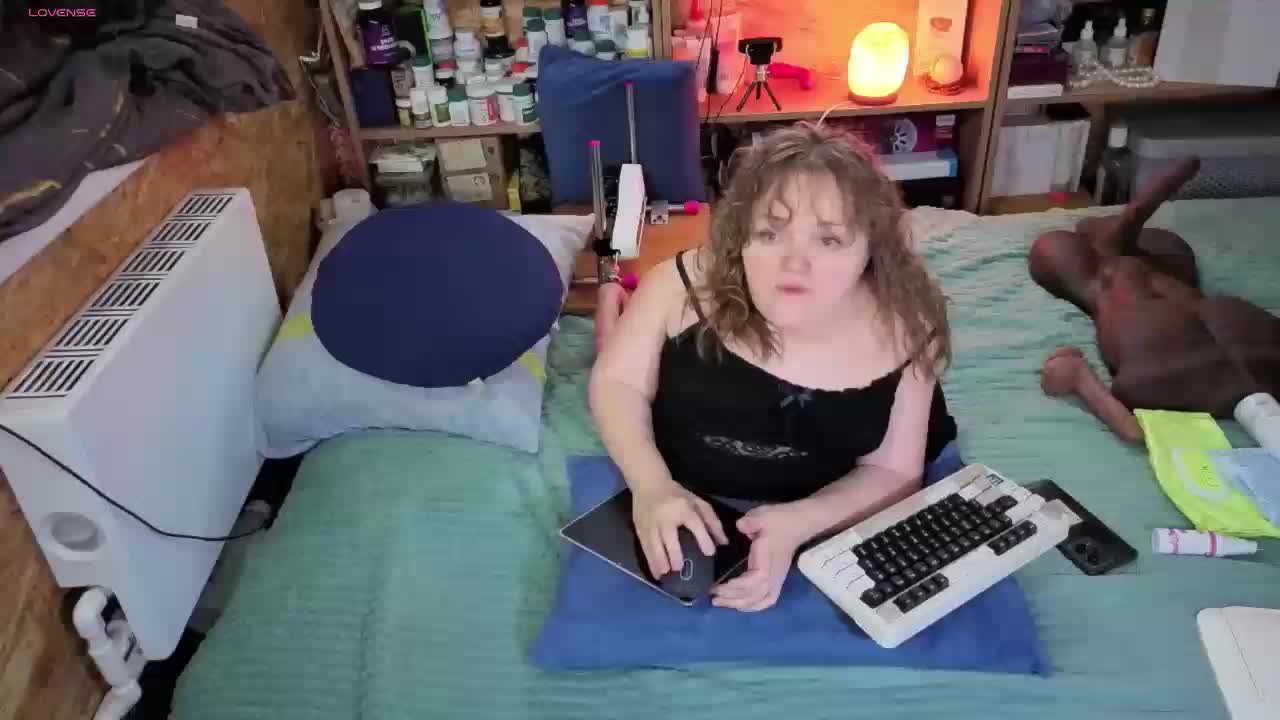 MiniNatali Adult Chat November 25, 2025