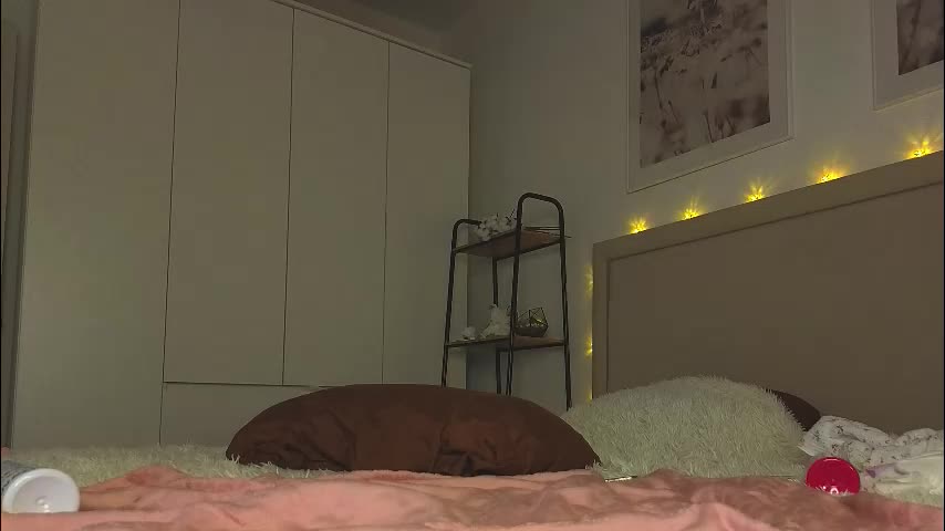 lili__roze_ Adult Chat November 25, 2025