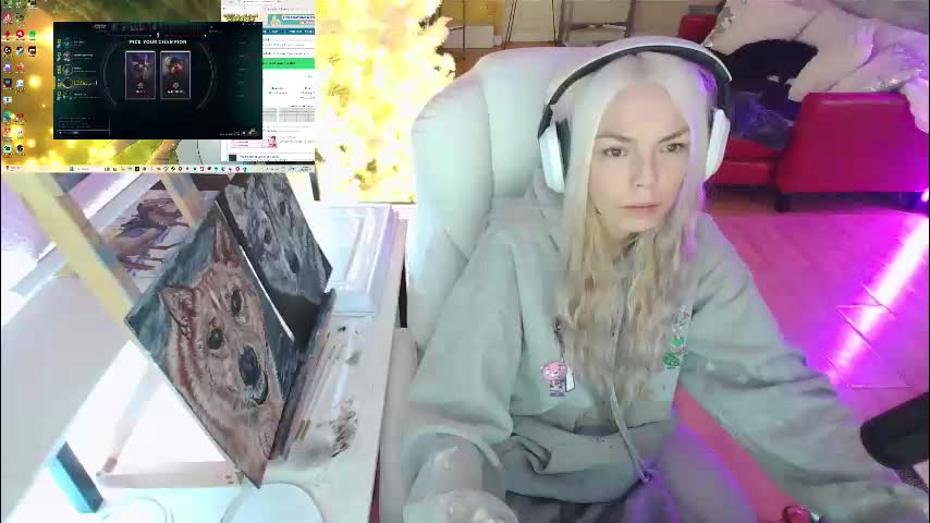 tinykylie Adult Chat November 25, 2025