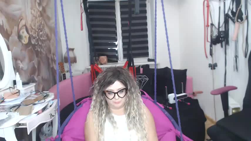 MISSwithDOLLS Adult Chat November 26, 2025