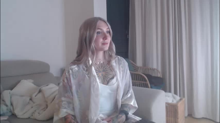 tattoobbgirl Adult Chat November 26, 2025