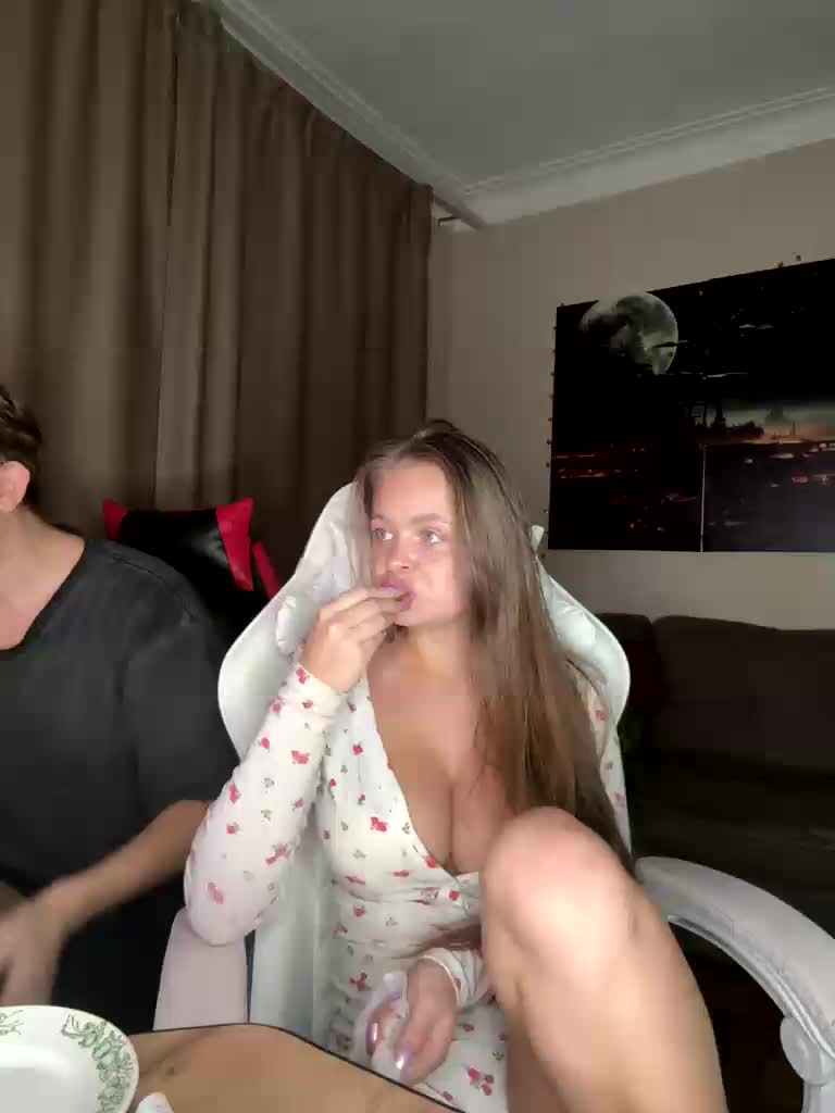 Art_cam Adult Chat November 26, 2025