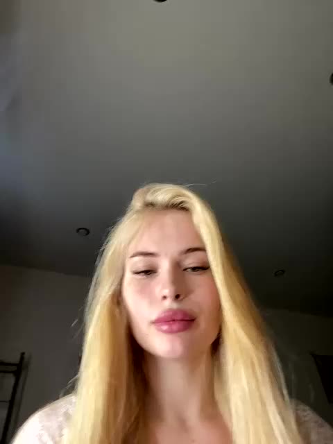 VladaMais Adult Chat November 25, 2025