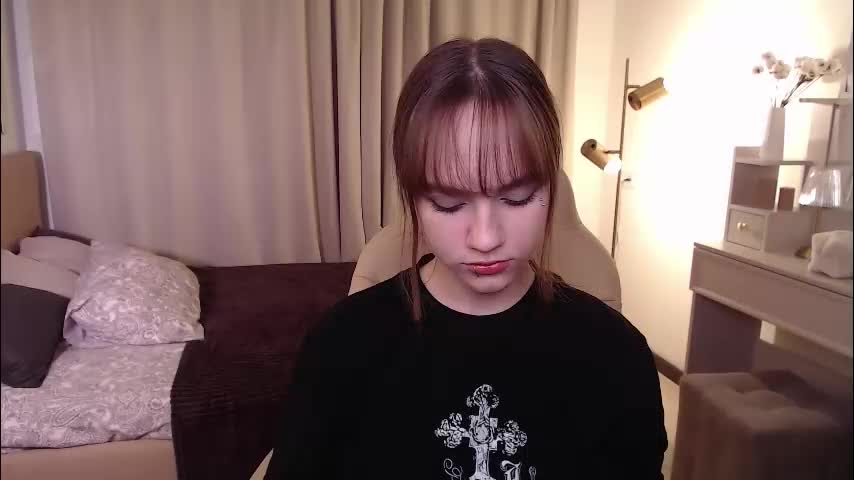 jamie_chung Adult Chat November 25, 2025