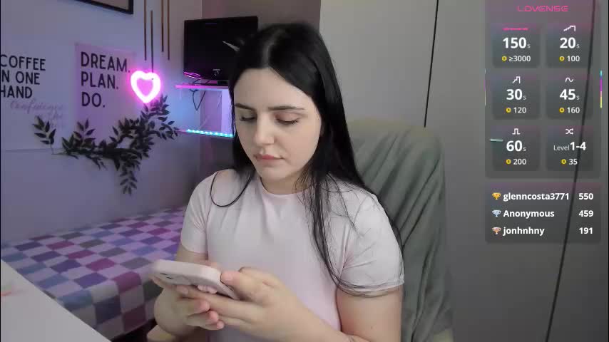 liawoow Adult Chat November 26, 2025