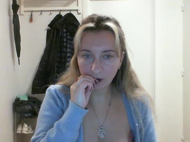 RuslanaFlower Adult Chat November 25, 2025