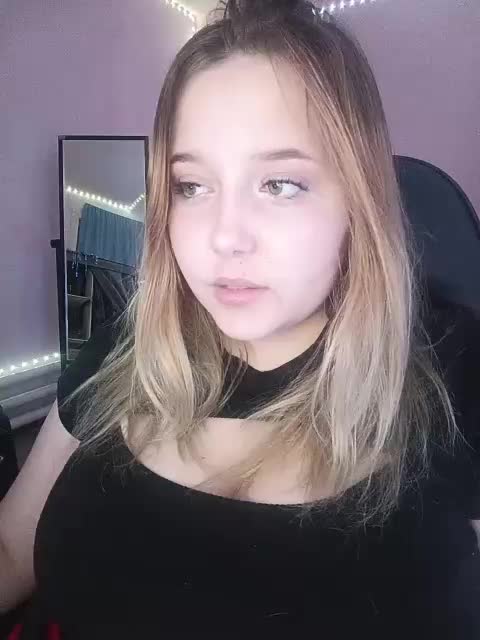 Skujnaya Adult Chat November 25, 2025