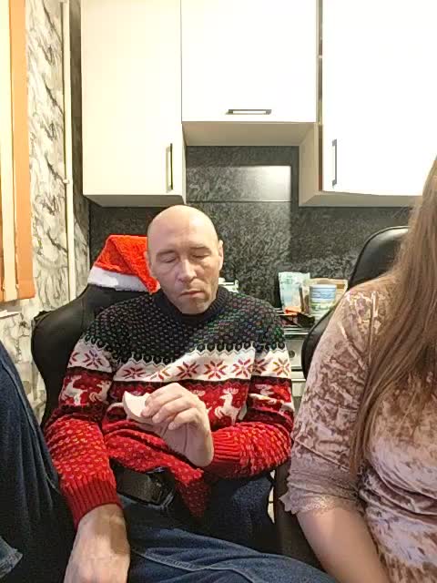 Innokentiy449 Adult Chat November 26, 2025