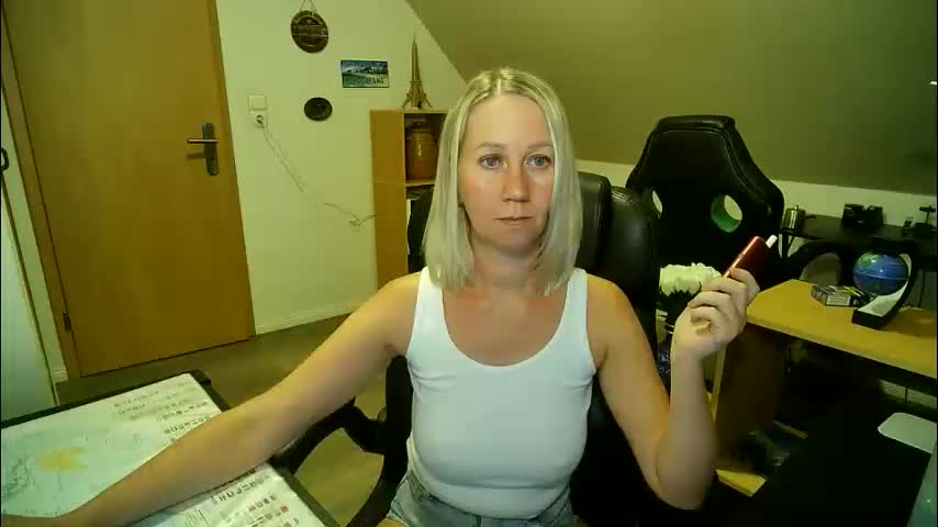 _korall_ Adult Chat November 26, 2025