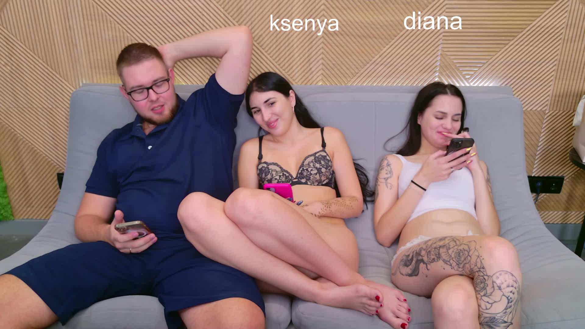 WebcamSlut Adult Chat November 26, 2025