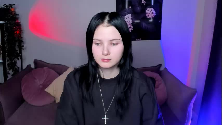 leila_xxbaby Adult Chat November 26, 2025