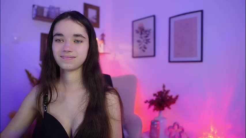 gia_paige18 Adult Chat November 26, 2025