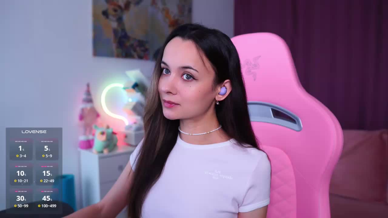 JuicyAngel Adult Chat November 25, 2025