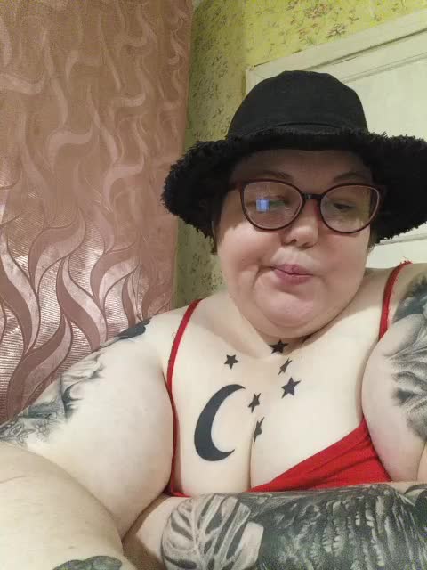 Svetlanka86 Adult Chat November 26, 2025