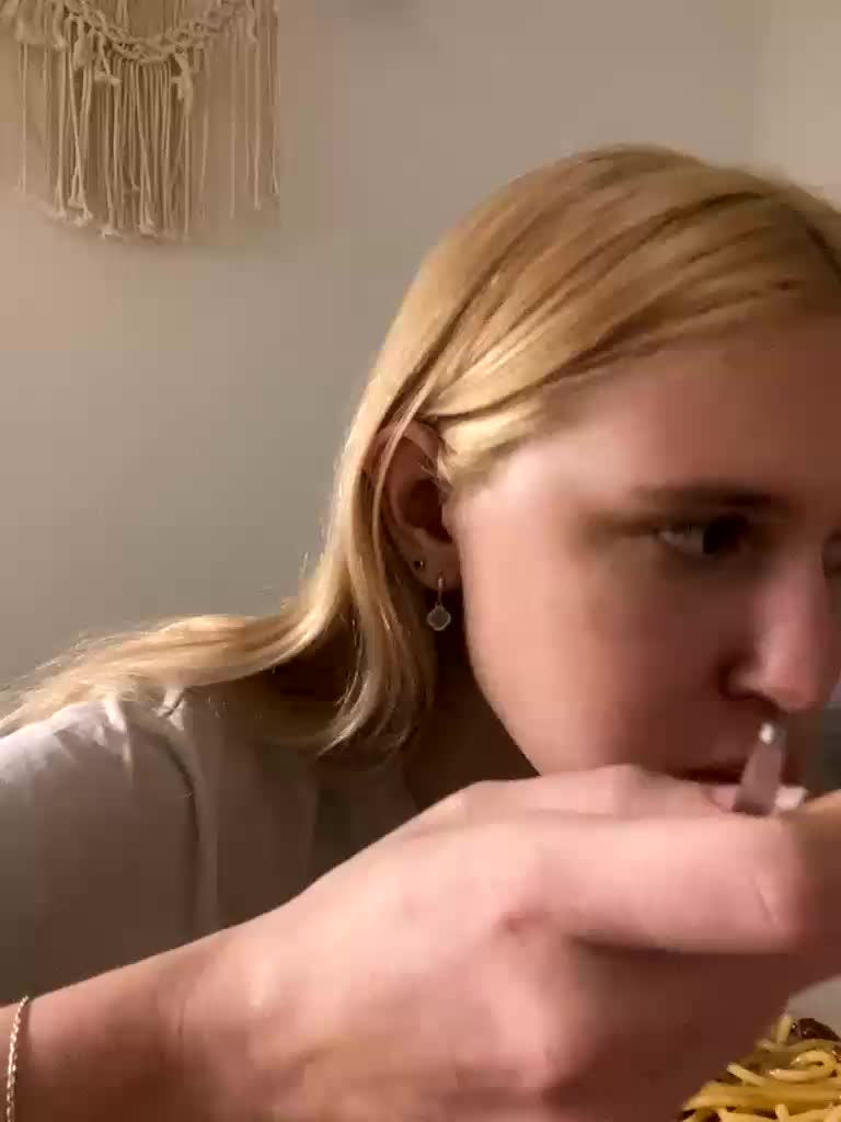 lina_wap Adult Chat November 26, 2025