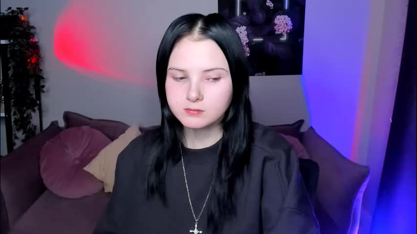 leila_xxbaby Adult Chat November 26, 2025