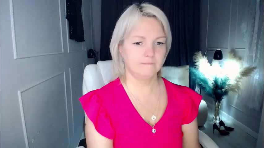 emmmam Adult Chat November 25, 2025