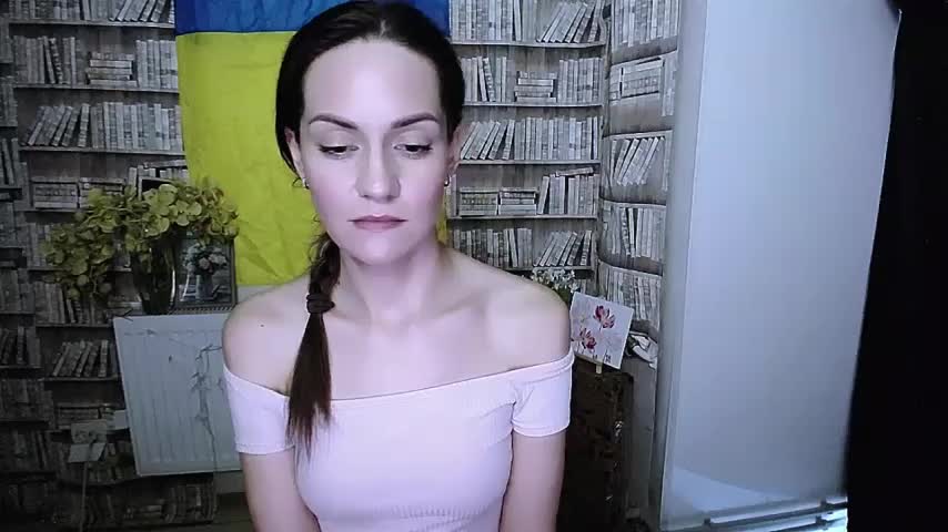 Lina_Star_S Adult Chat November 25, 2025