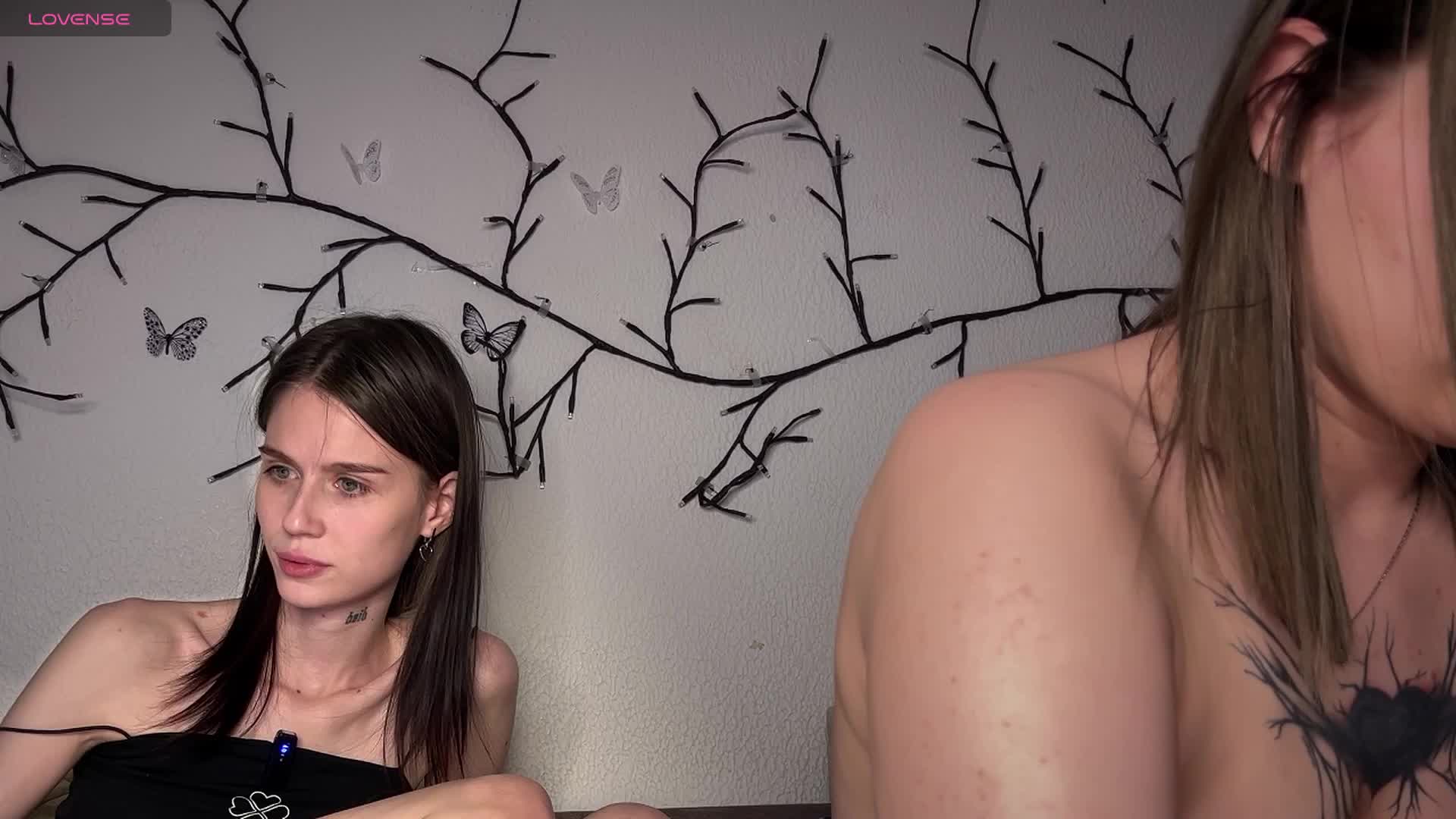 Passionate_Girls Adult Chat November 26, 2025