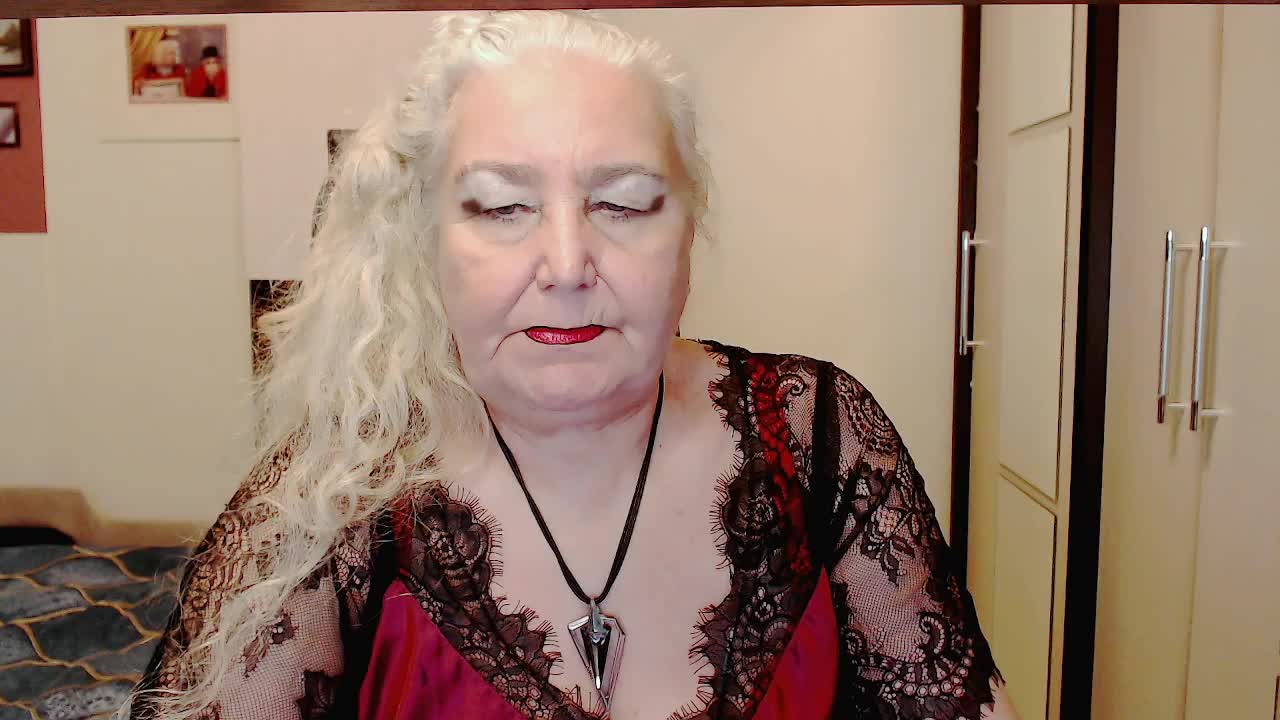 GrannyWants Adult Chat November 25, 2025