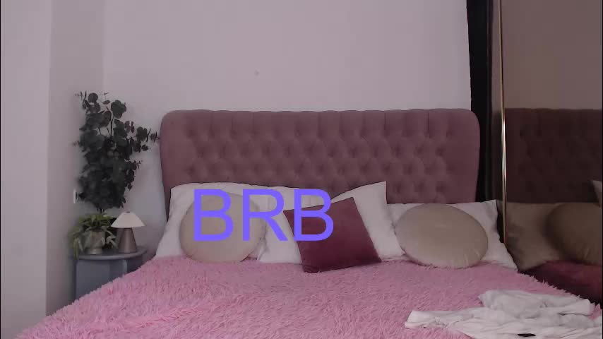 little_cu1tie Adult Chat November 25, 2025