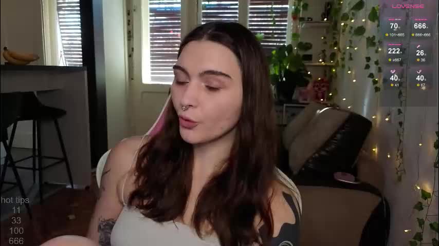 dorfmatratze_ Adult Chat November 25, 2025