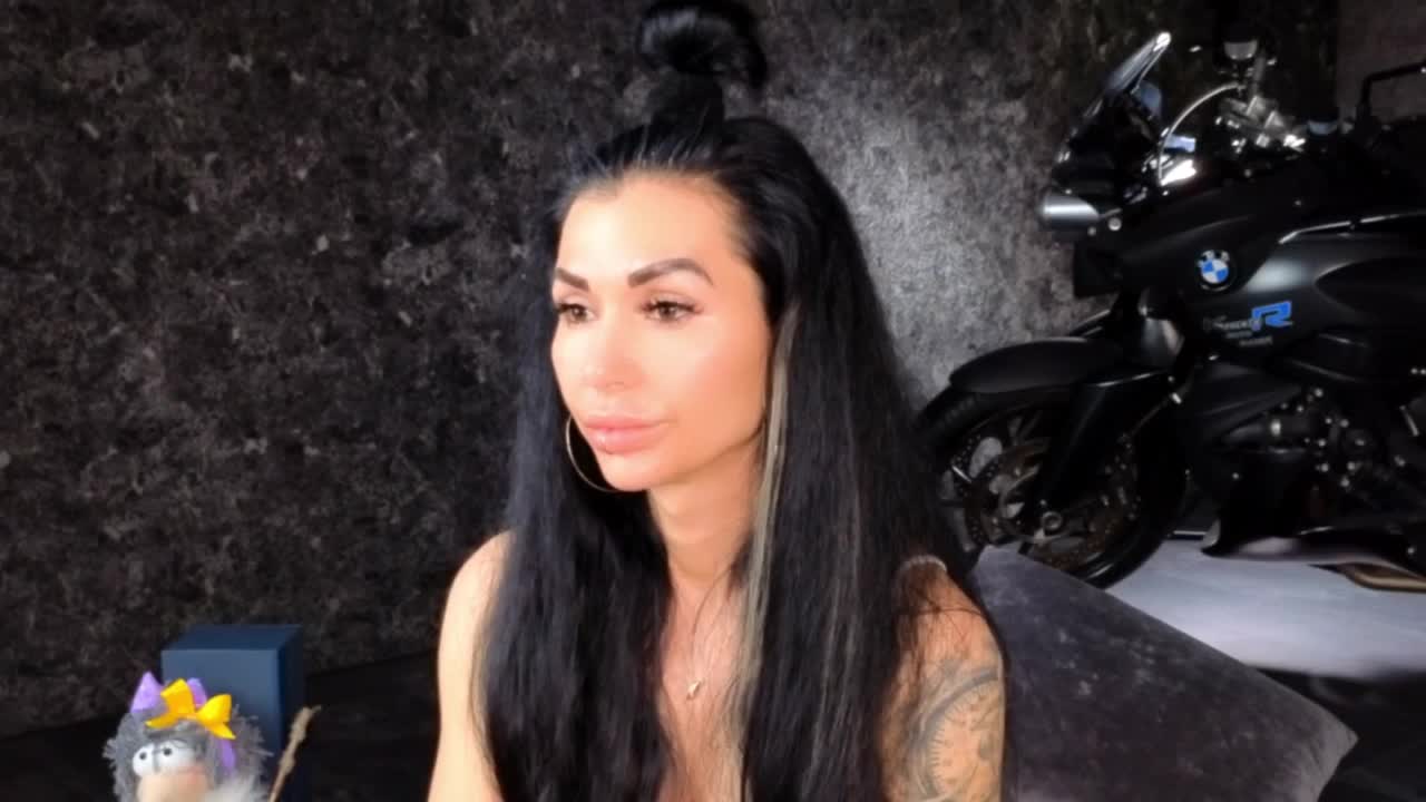 -BABAYAGA- Adult Chat November 25, 2025