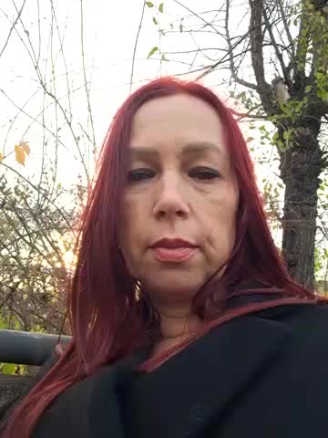 BlueHOT-MILf Adult Chat November 26, 2025