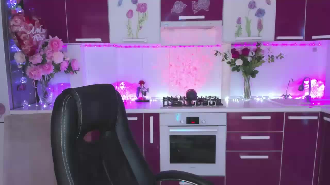 Olivija2020 Adult Chat November 26, 2025