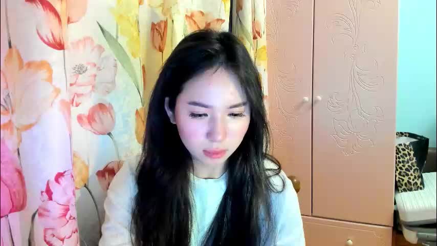 amina_artin Adult Chat November 26, 2025