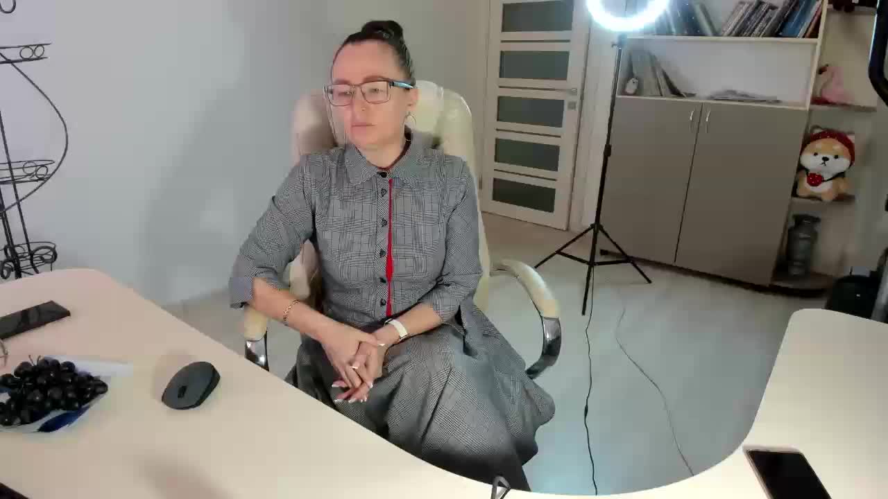 -Michelle- Adult Chat November 26, 2025