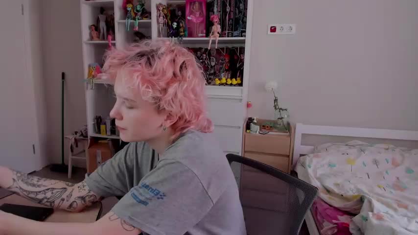 School_Love Adult Chat November 26, 2025