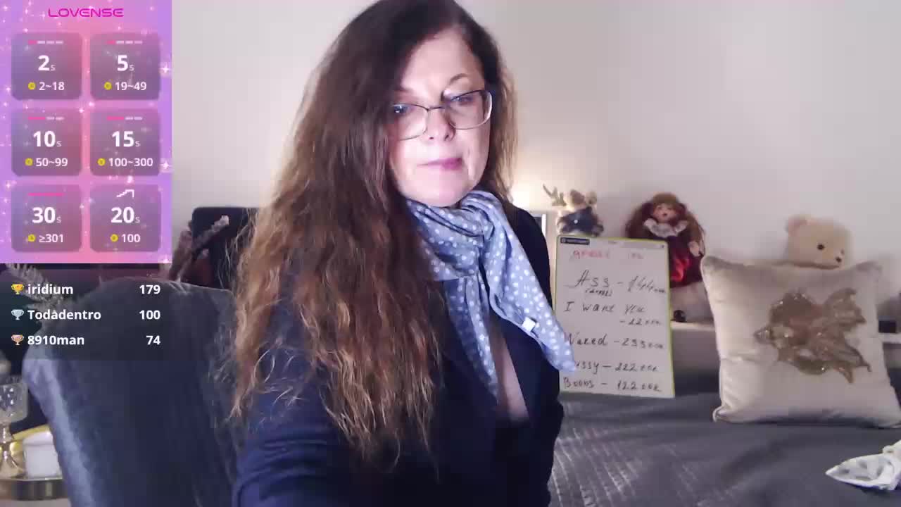 HelenBerg Adult Chat November 26, 2025