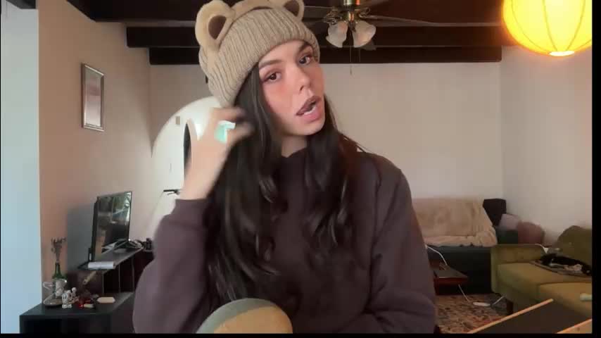 channel022 Adult Chat November 26, 2025