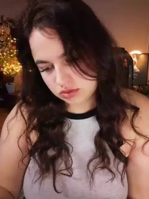 JuliaHesperaks Adult Chat November 26, 2025