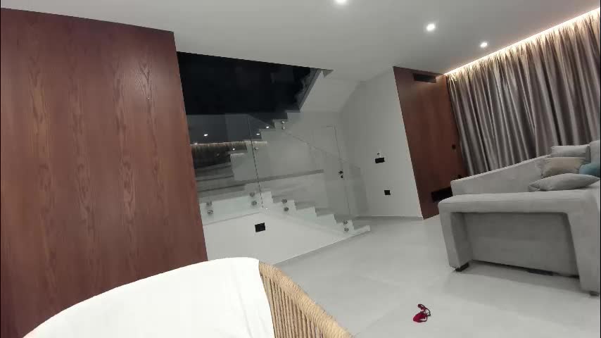 ehotlovea Adult Chat November 26, 2025