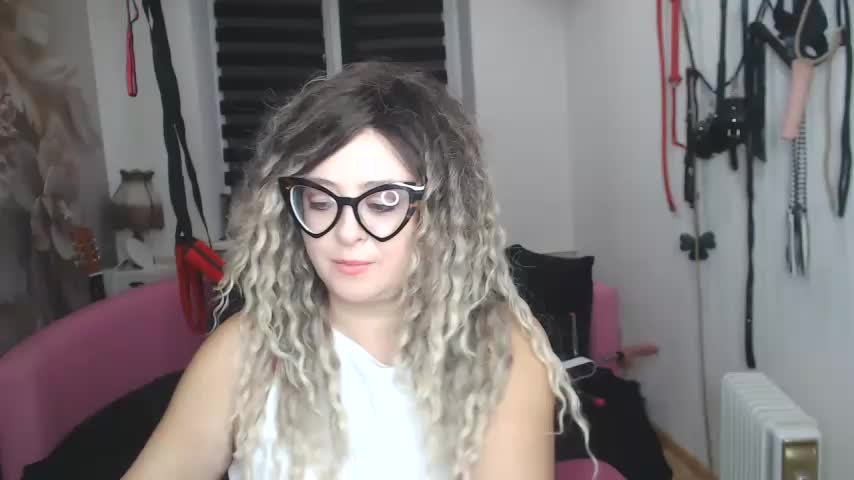 MISSwithDOLLS Adult Chat November 26, 2025