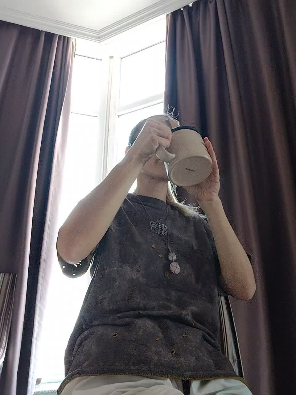 Lola3000 Adult Chat November 26, 2025