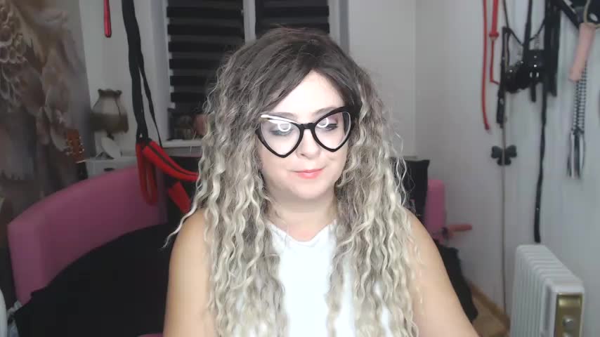 MISSwithDOLLS Adult Chat November 26, 2025